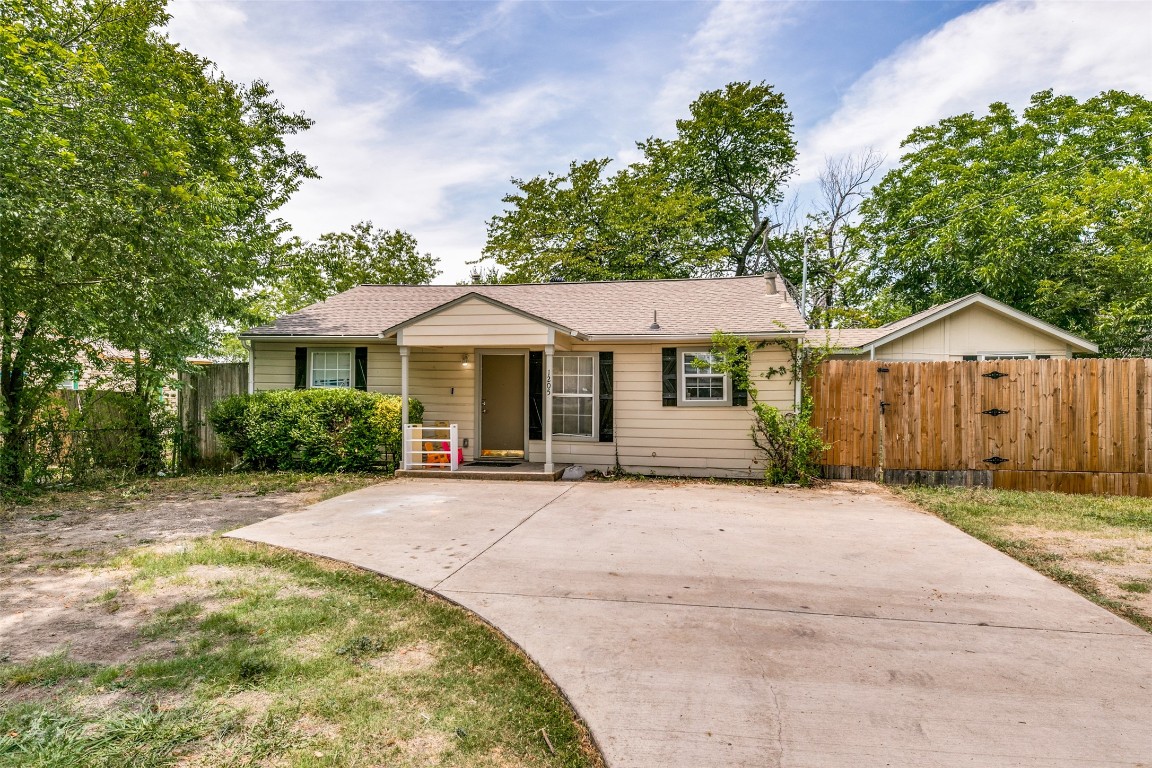 1205 S Peachtree Road Mesquite TX 75149