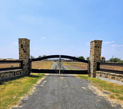 2532 S Highway 171 Cleburne TX 76031