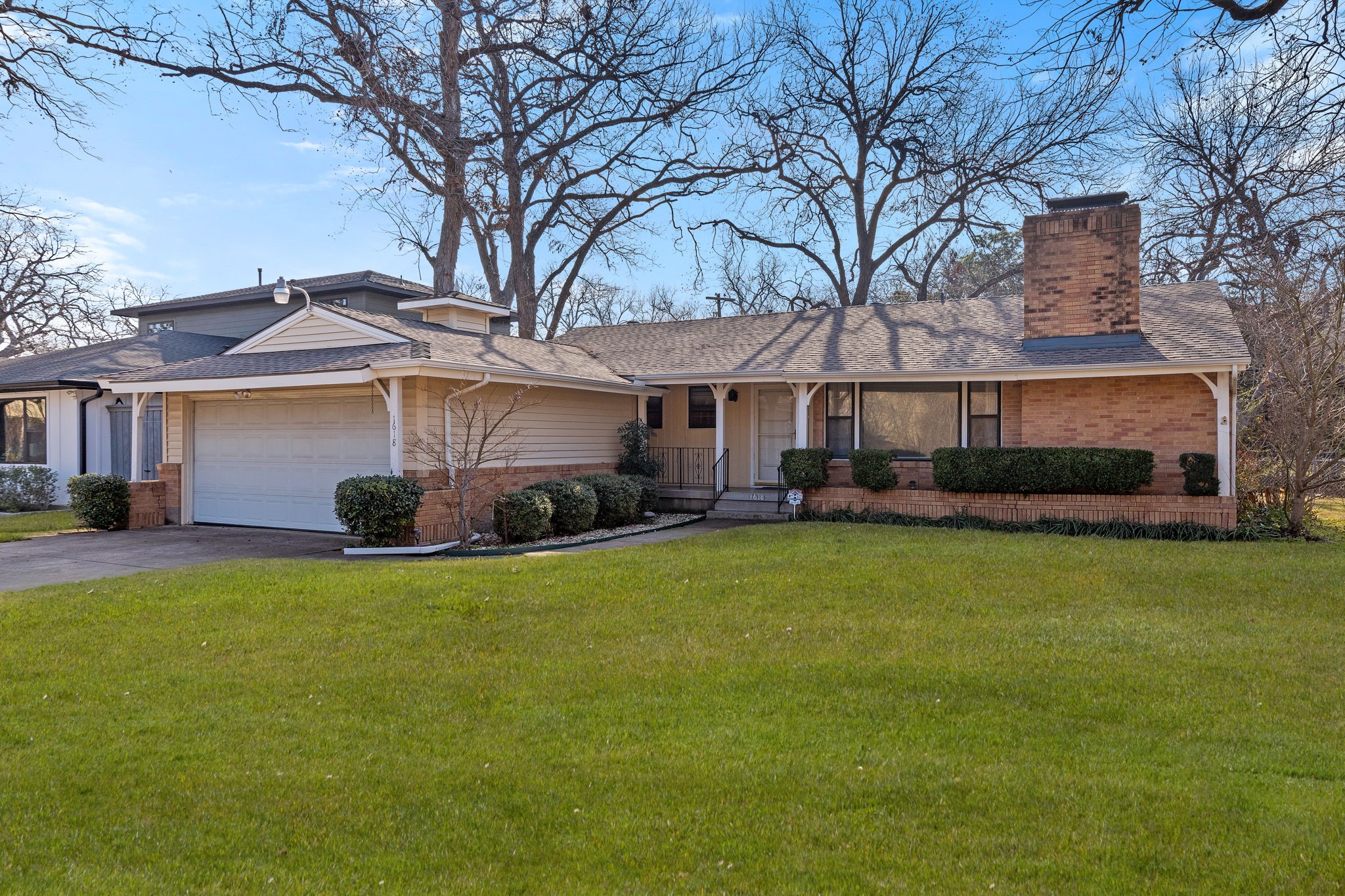 1618 Kessler Parkway Dallas TX 75208