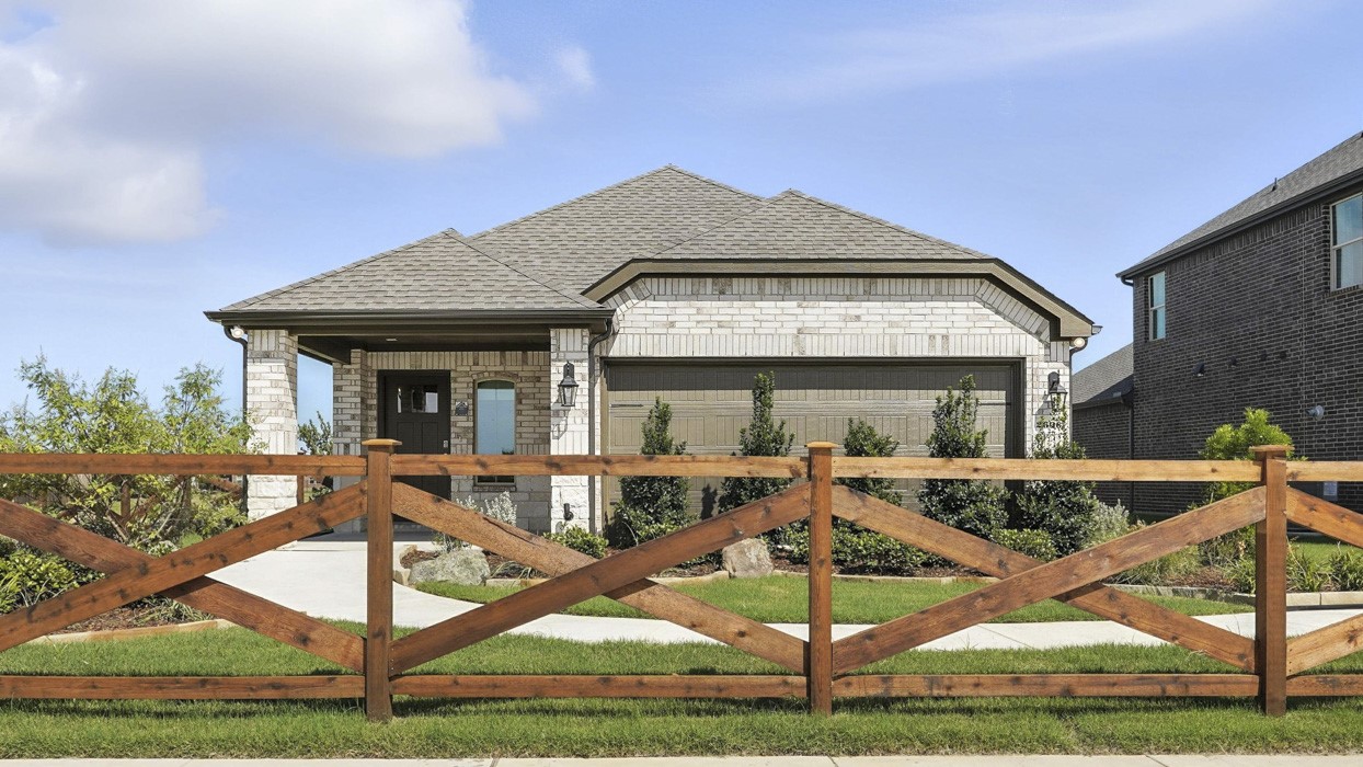 1302 Silent Peak Drive Princeton TX 75407