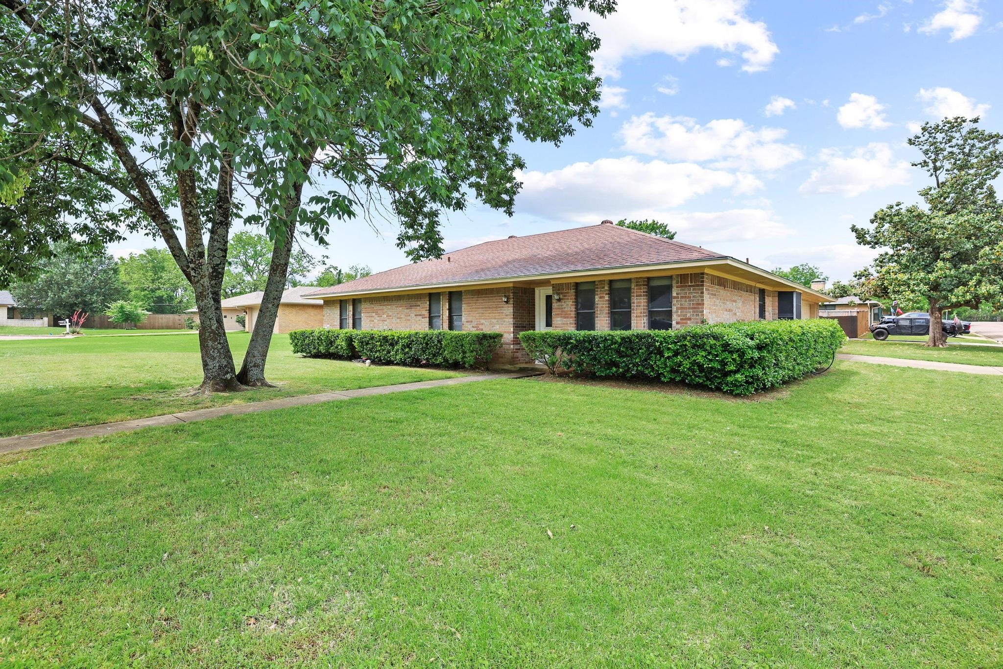 2601 Arapaho Cove Denison TX 75020