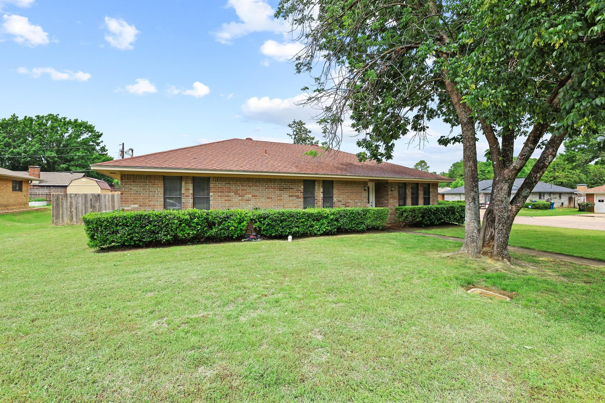 2601 Arapaho Cove Denison TX 75020