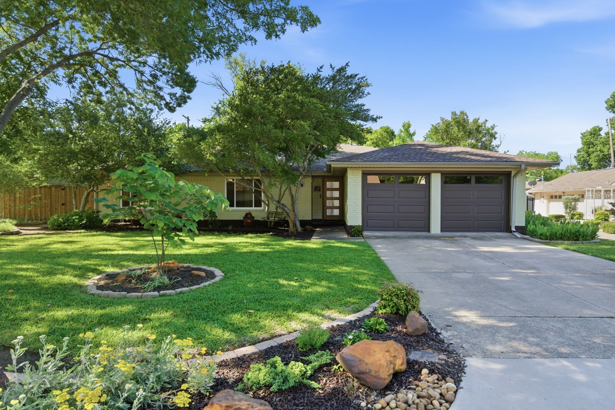 611 Magnolia Street Denton TX 76201