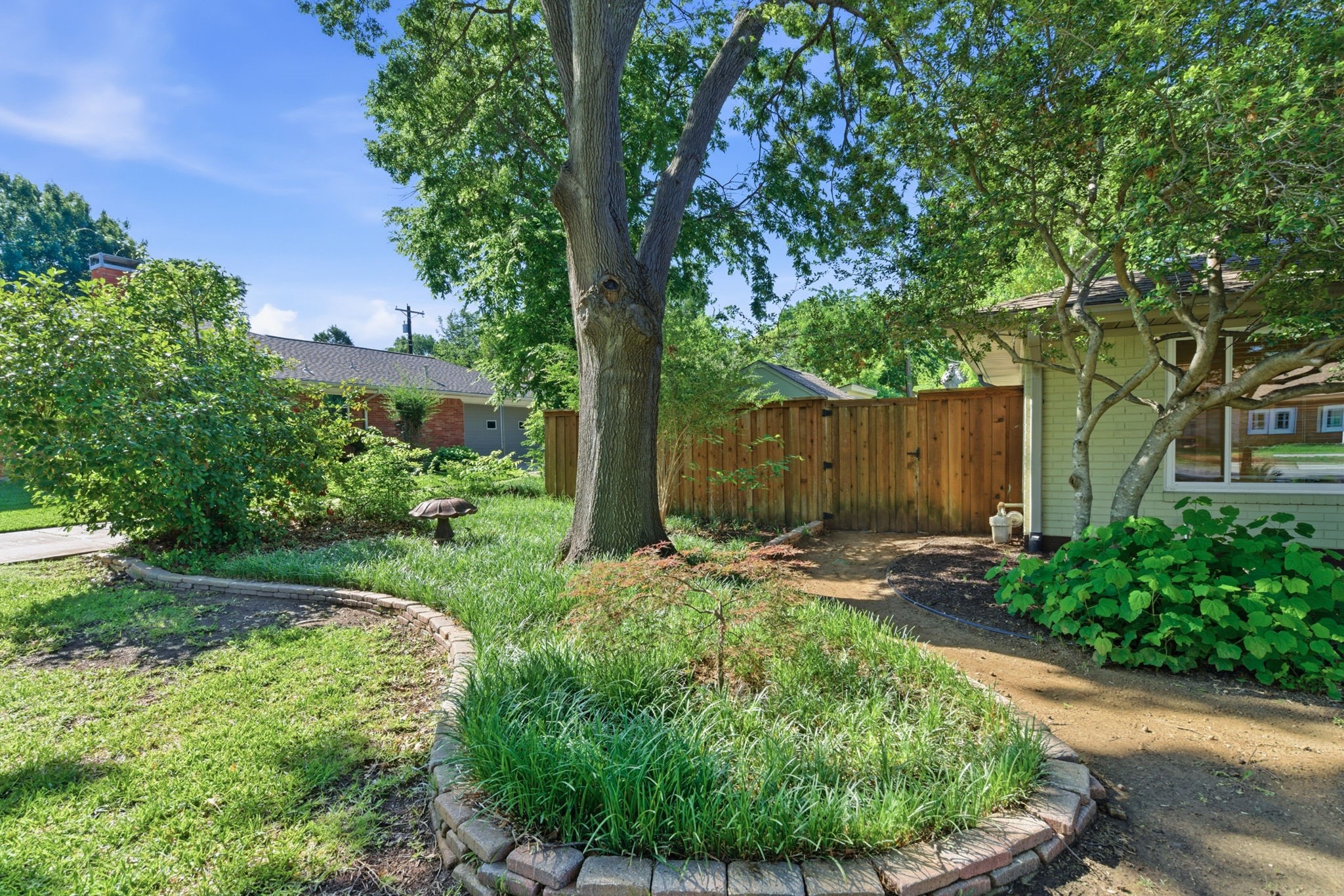 611 Magnolia Street Denton TX 76201