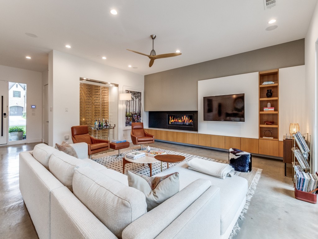 7349 Dominique Drive Dallas TX 75214