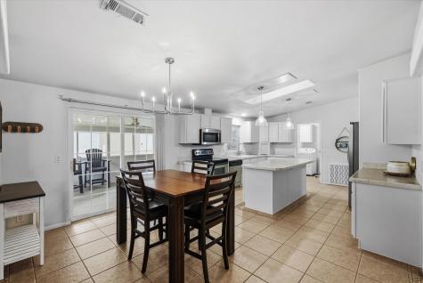 10165 Northlake Circle Kemp TX 75143