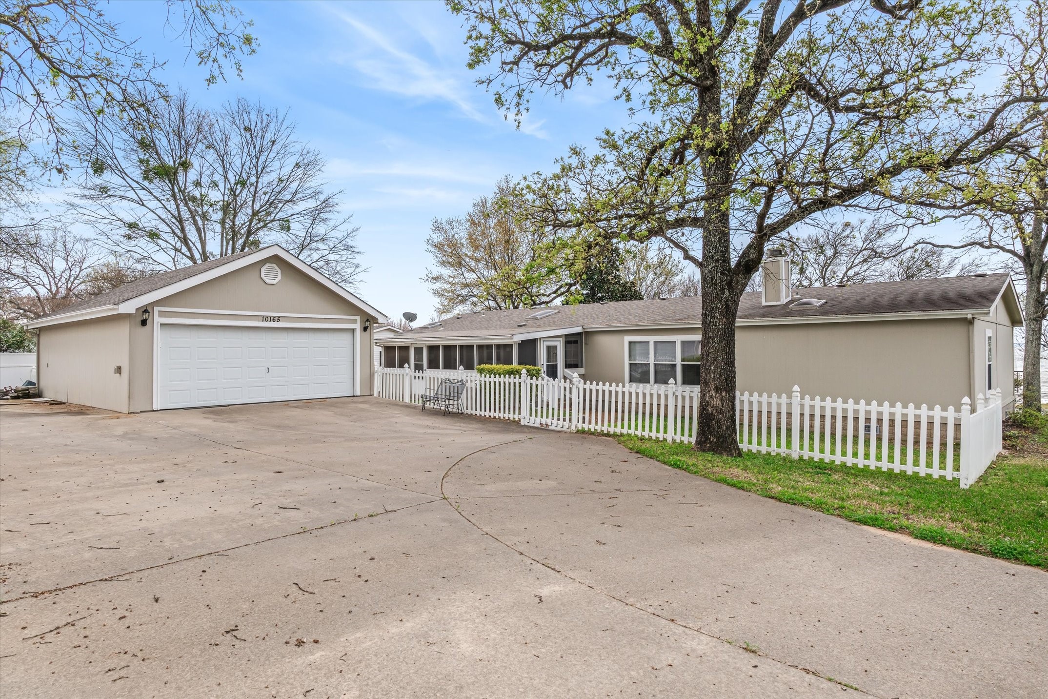 10165 Northlake Circle Kemp TX 75143