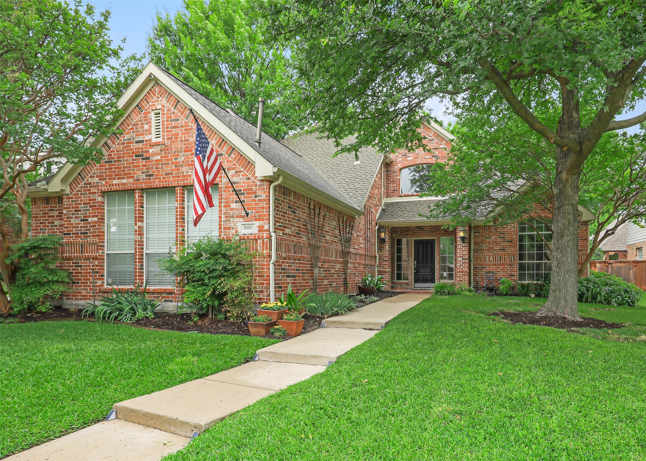 800 Coralberry Drive Mckinney TX 75072