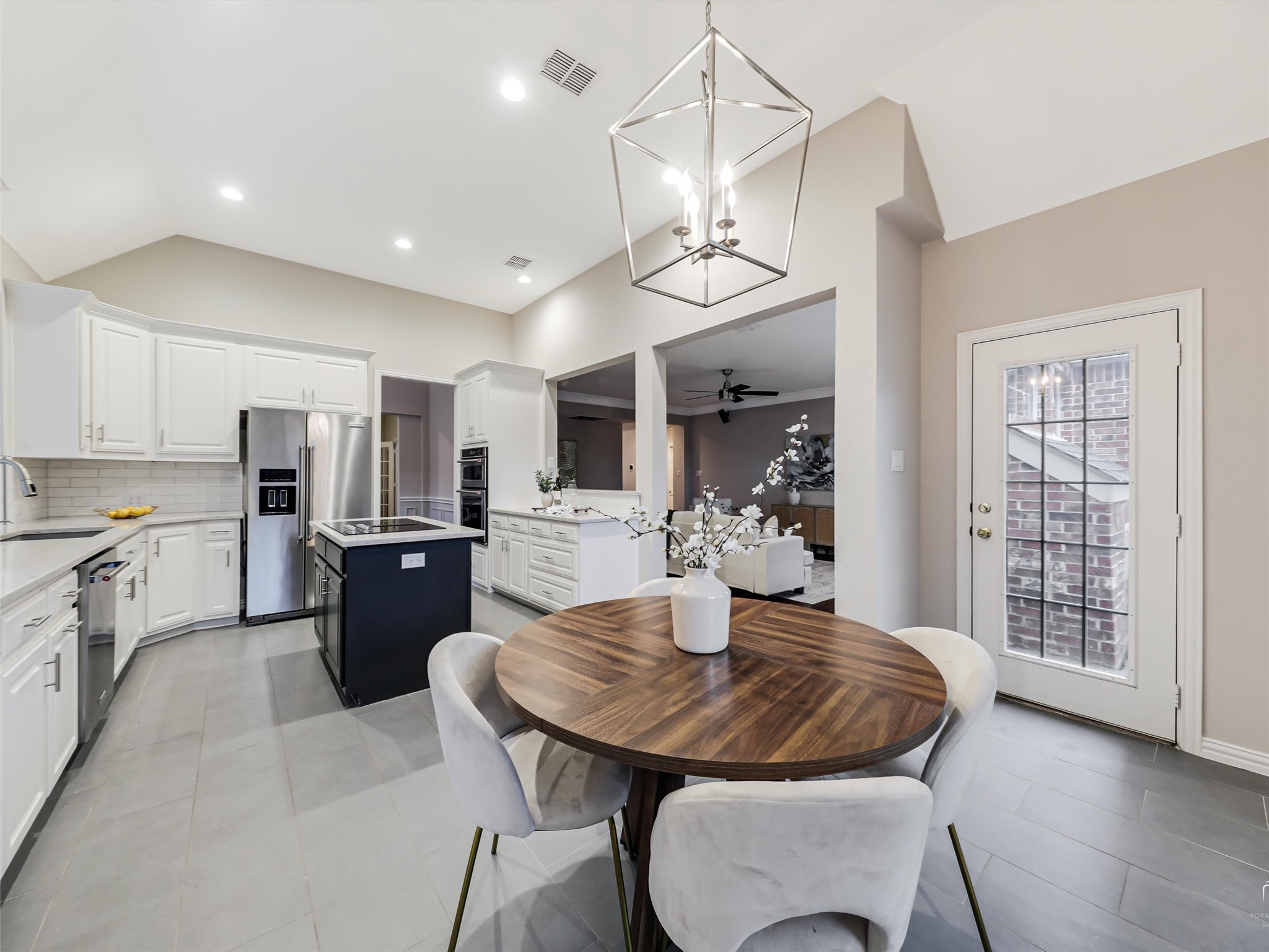 800 Coralberry Drive Mckinney TX 75072
