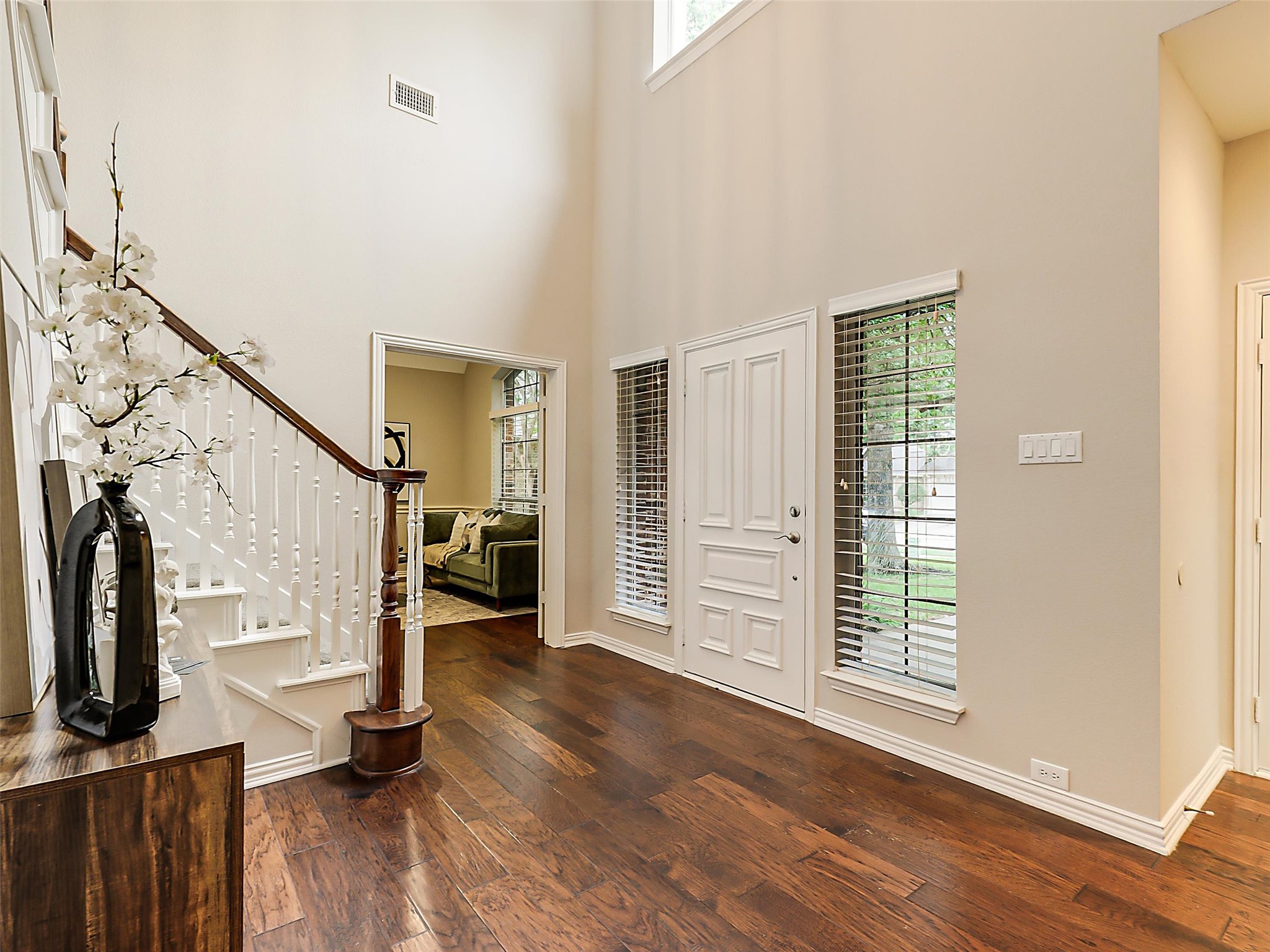 800 Coralberry Drive Mckinney TX 75072
