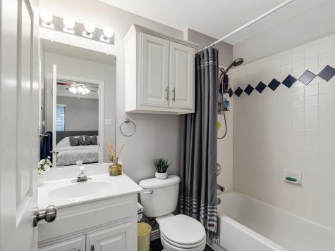 800 Coralberry Drive Mckinney TX 75072