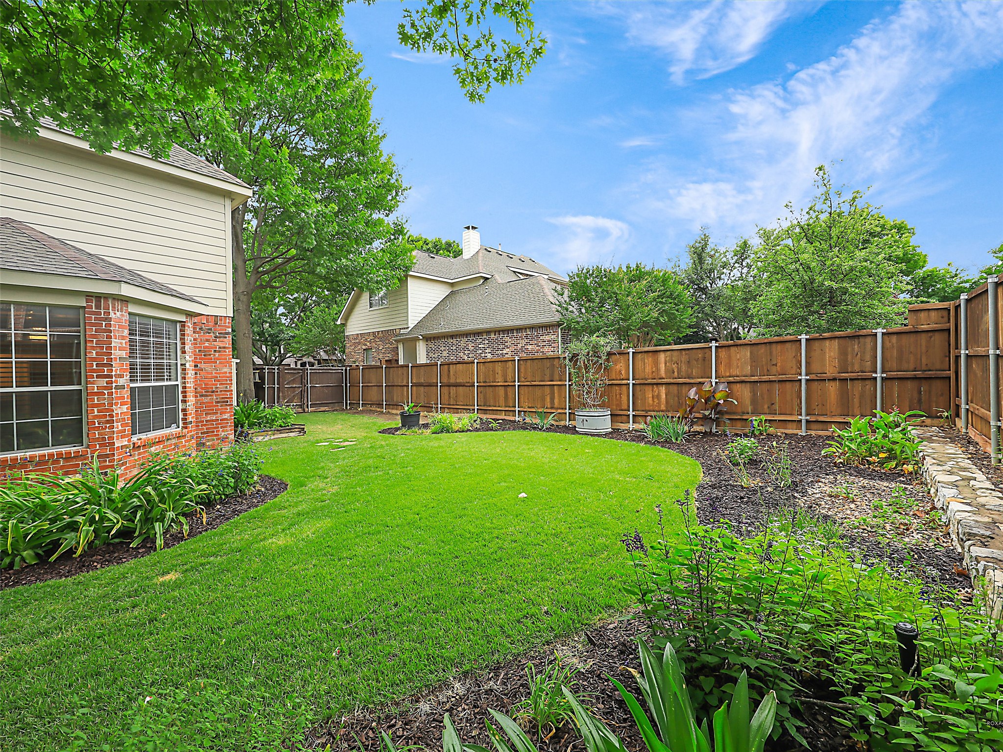 800 Coralberry Drive Mckinney TX 75072