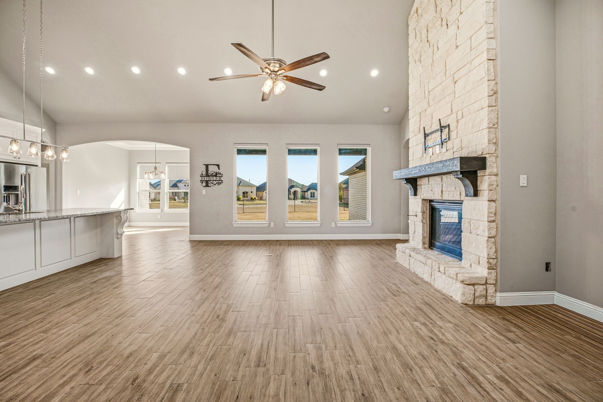 412 Fowler Drive Granbury TX 76048