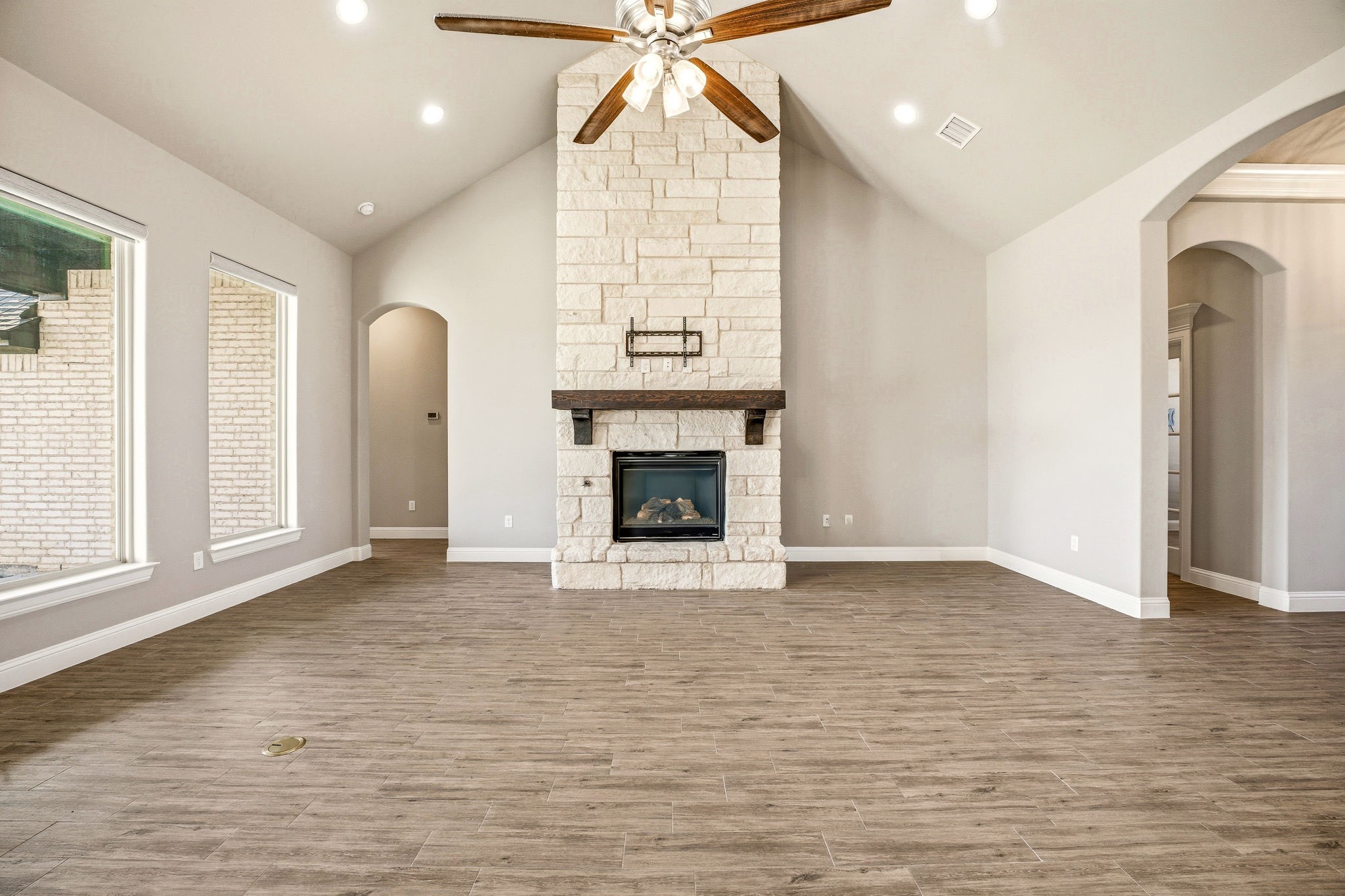 412 Fowler Drive Granbury TX 76048