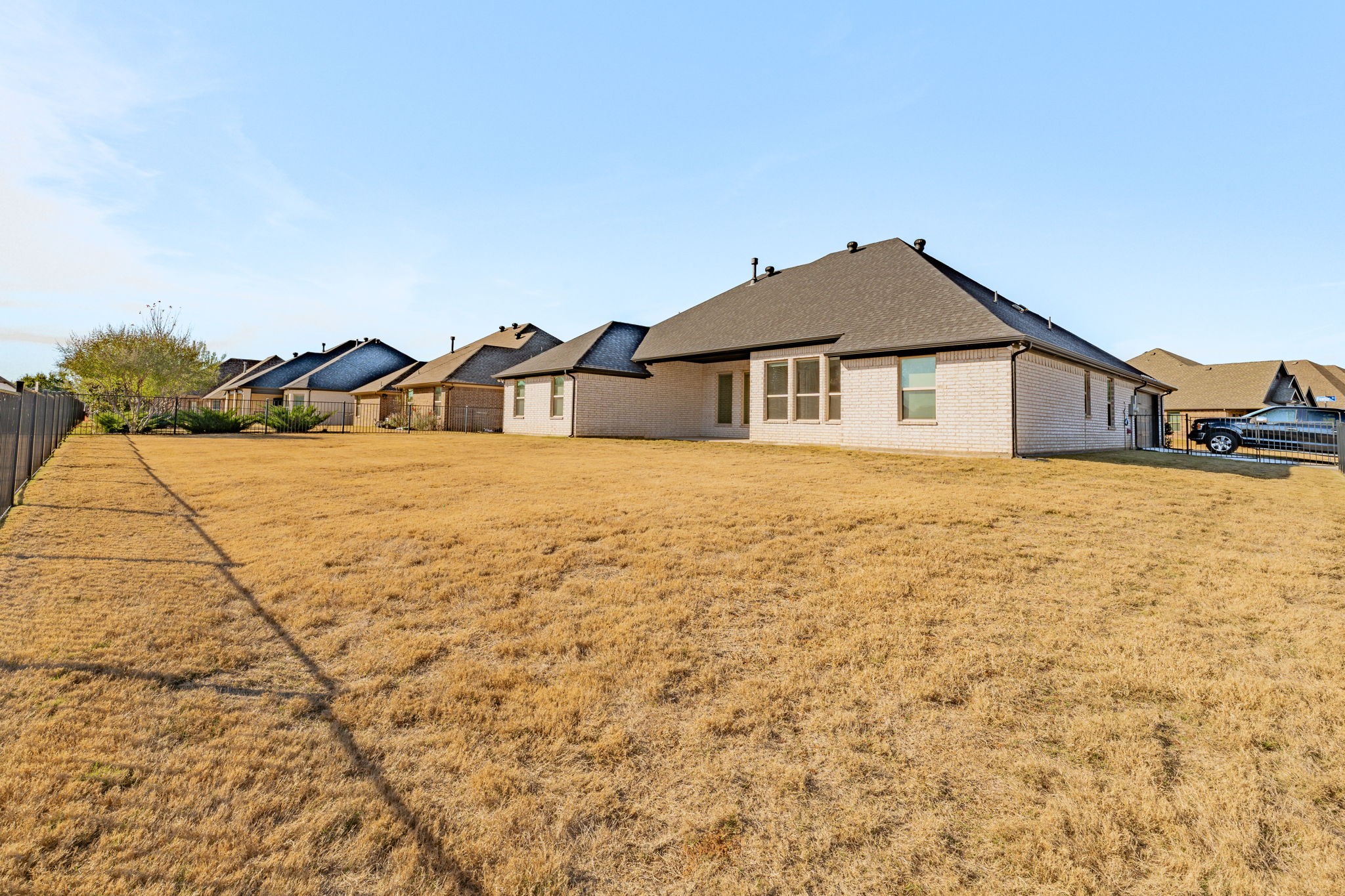 412 Fowler Drive Granbury TX 76048