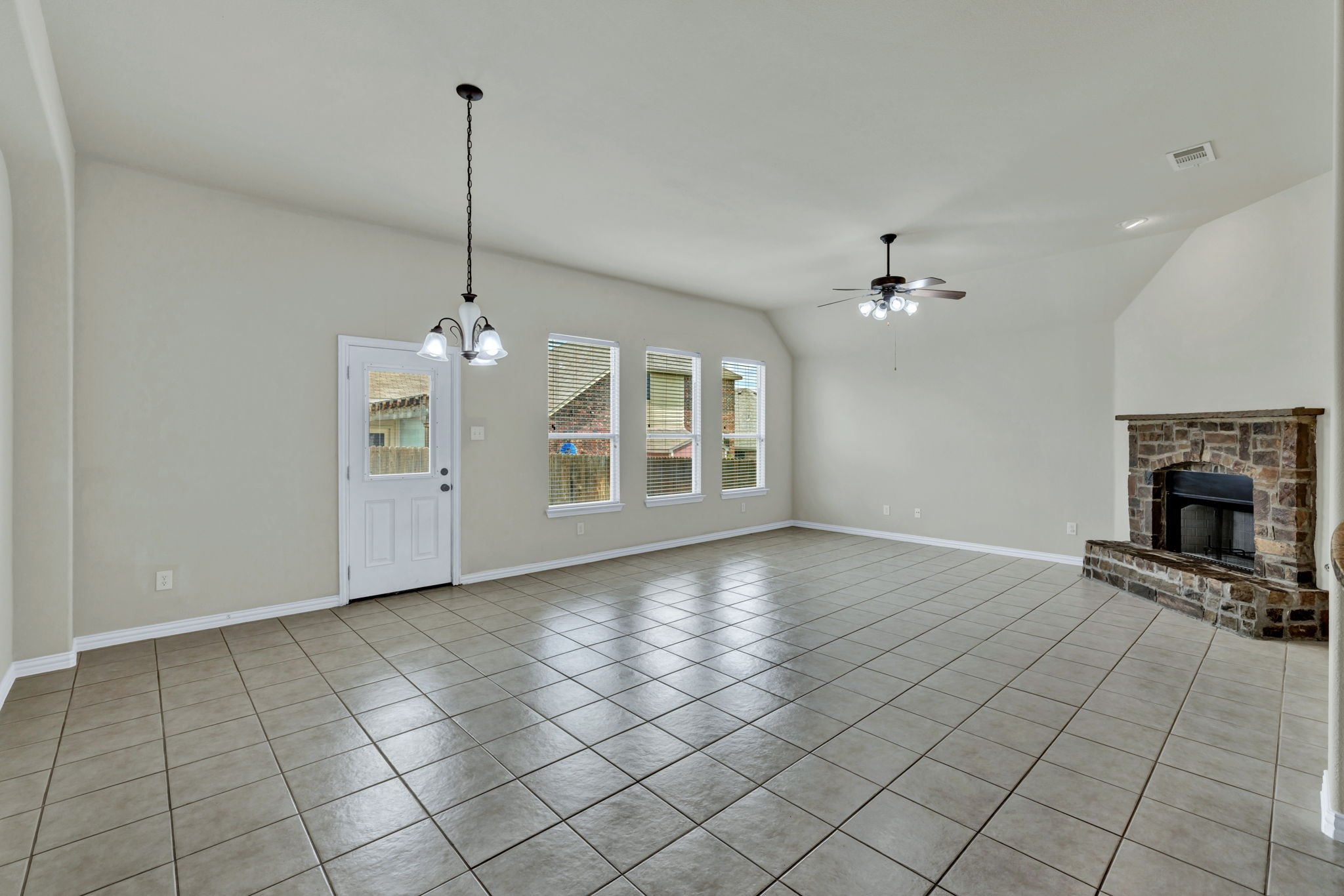 729 Red Elm Lane Fort Worth TX 76131