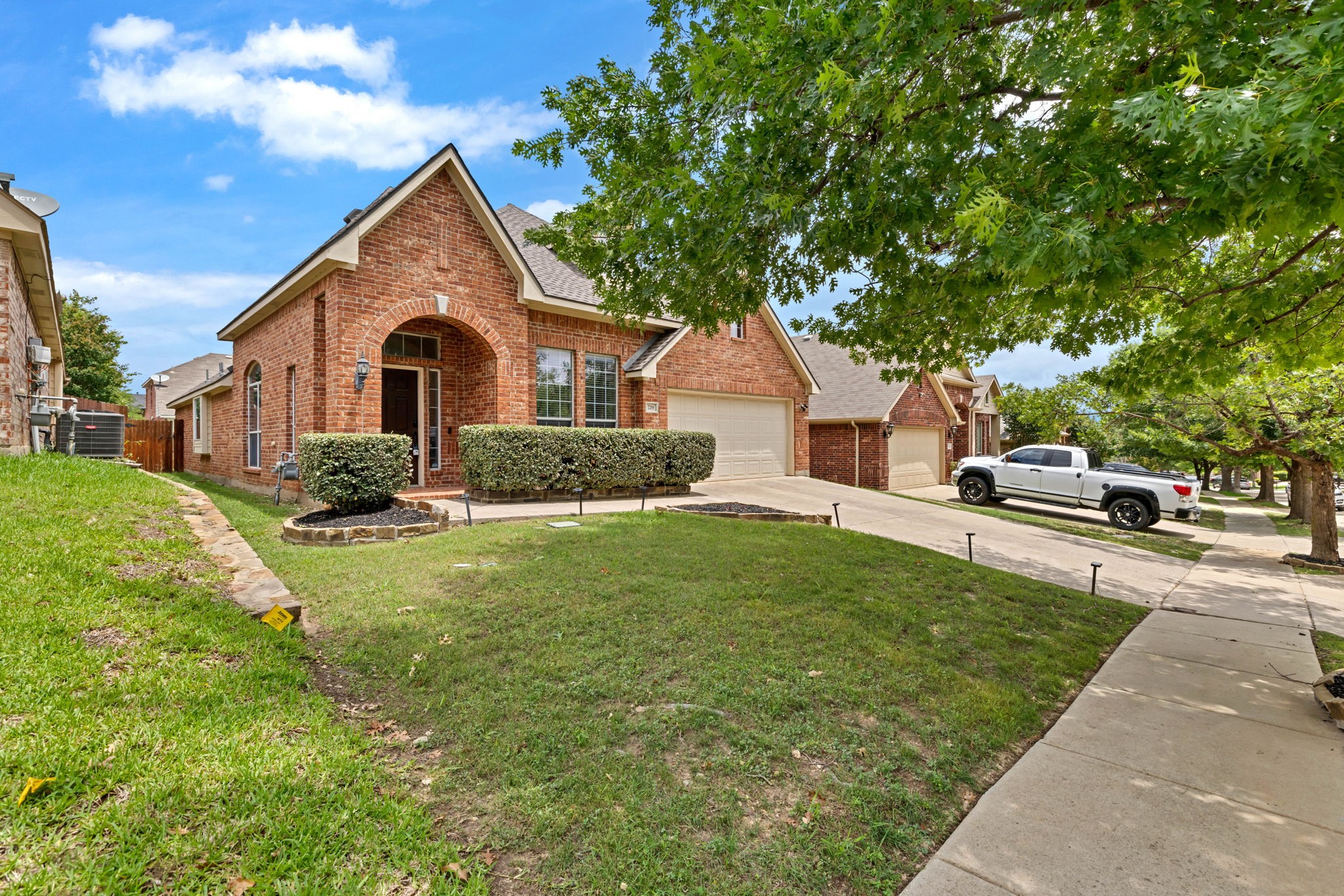 729 Red Elm Lane Fort Worth TX 76131