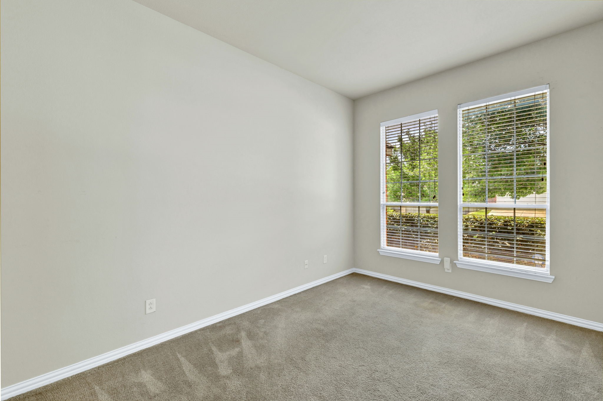729 Red Elm Lane Fort Worth TX 76131