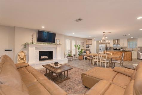 1613 Amherst Drive Plano TX 75075