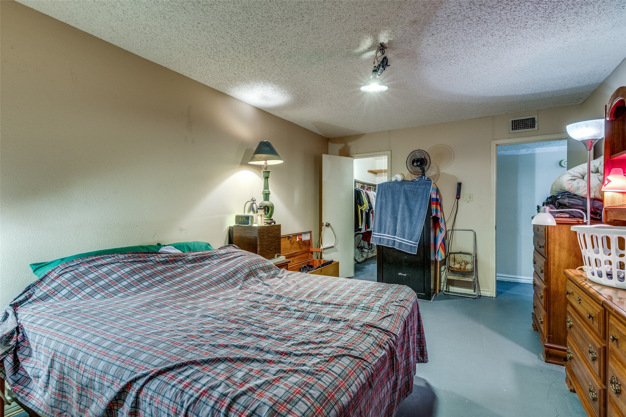 101 Gordon Drive Azle TX 76020