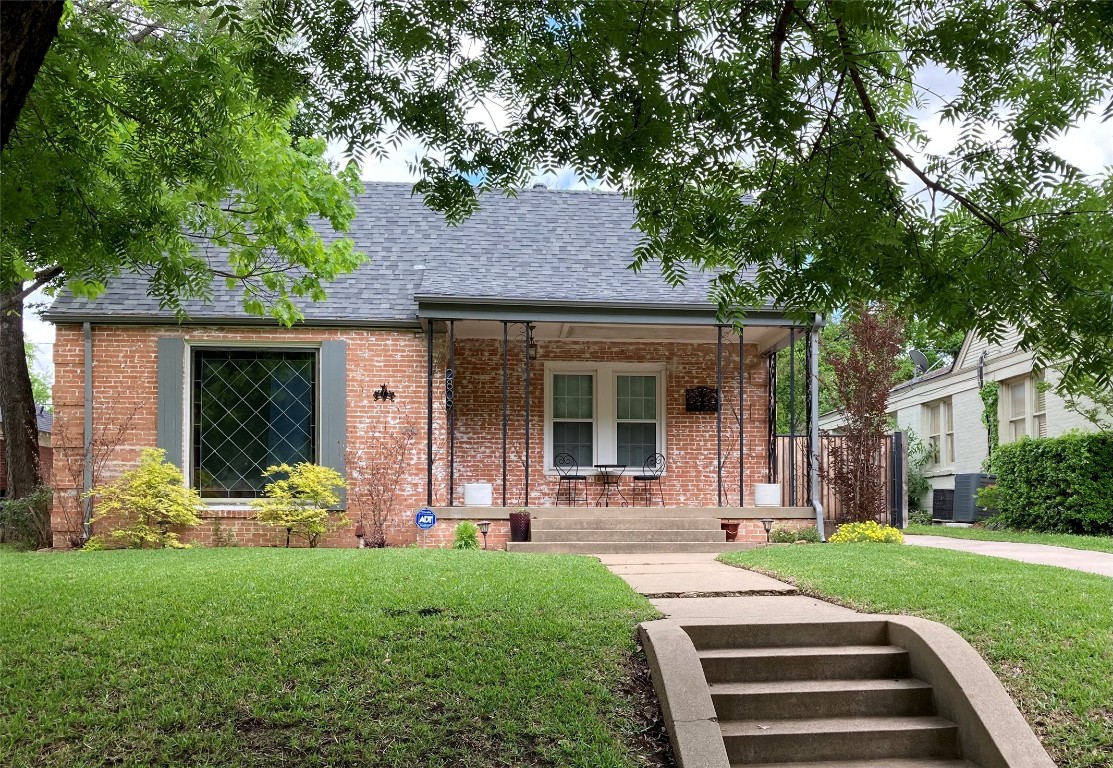 2809 Willing Avenue Fort Worth TX 76110
