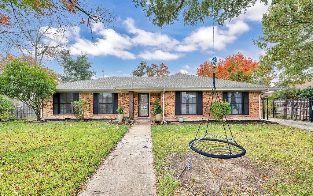 5704 Silver Lake Circle Waco TX 76710