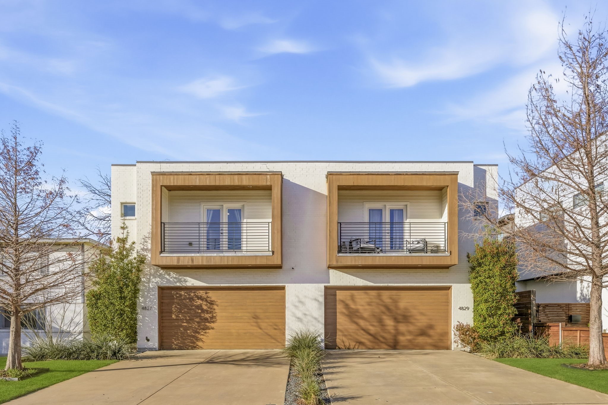4827 Newmore Avenue Dallas TX 75209