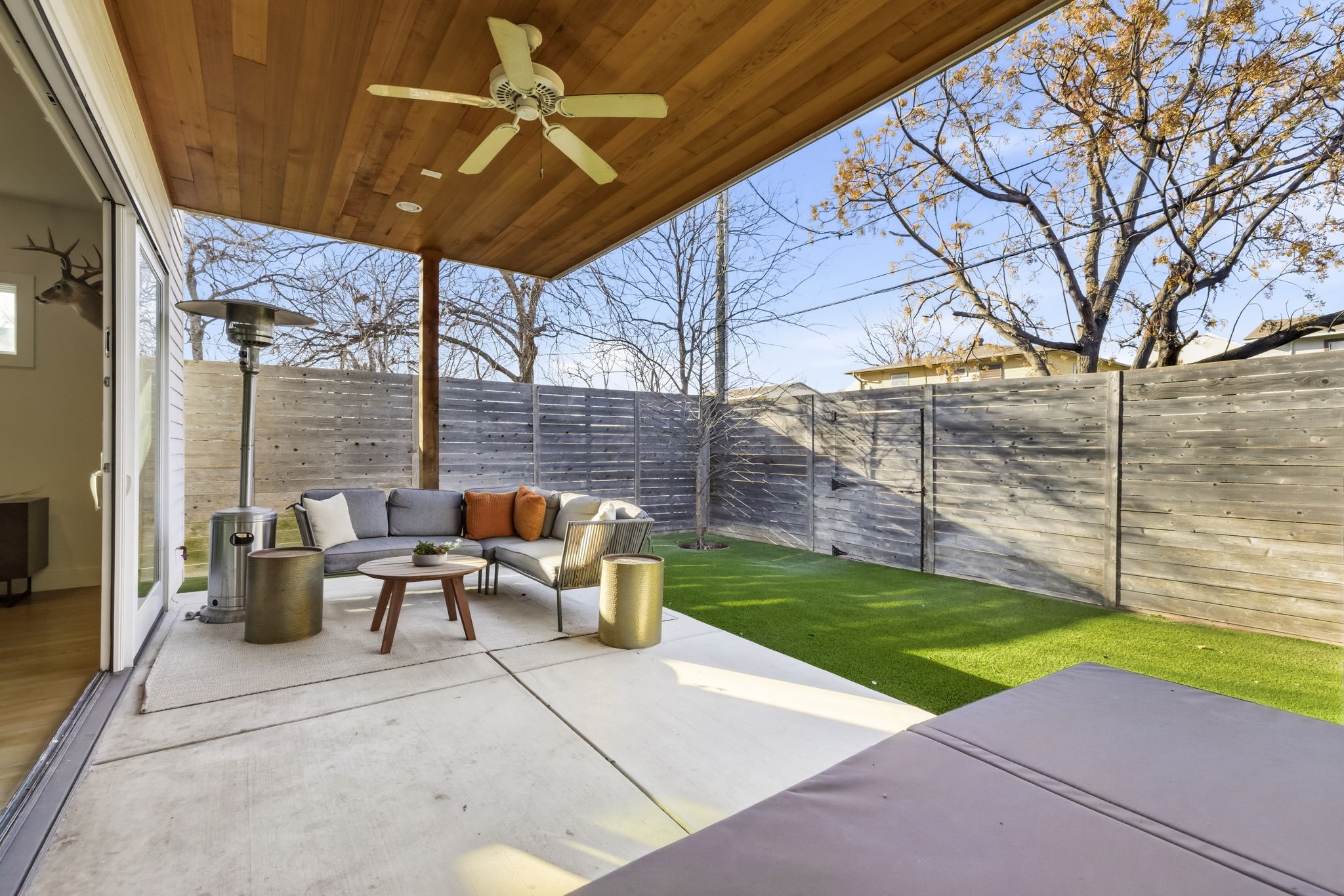 4827 Newmore Avenue Dallas TX 75209