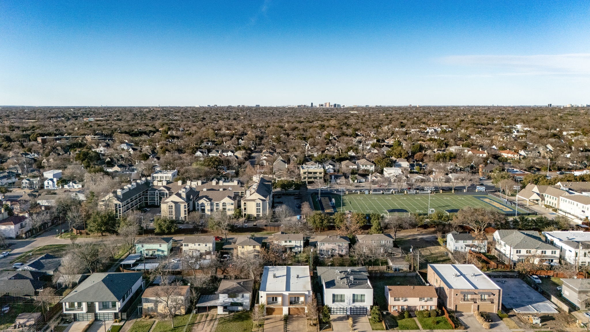 4827 Newmore Avenue Dallas TX 75209