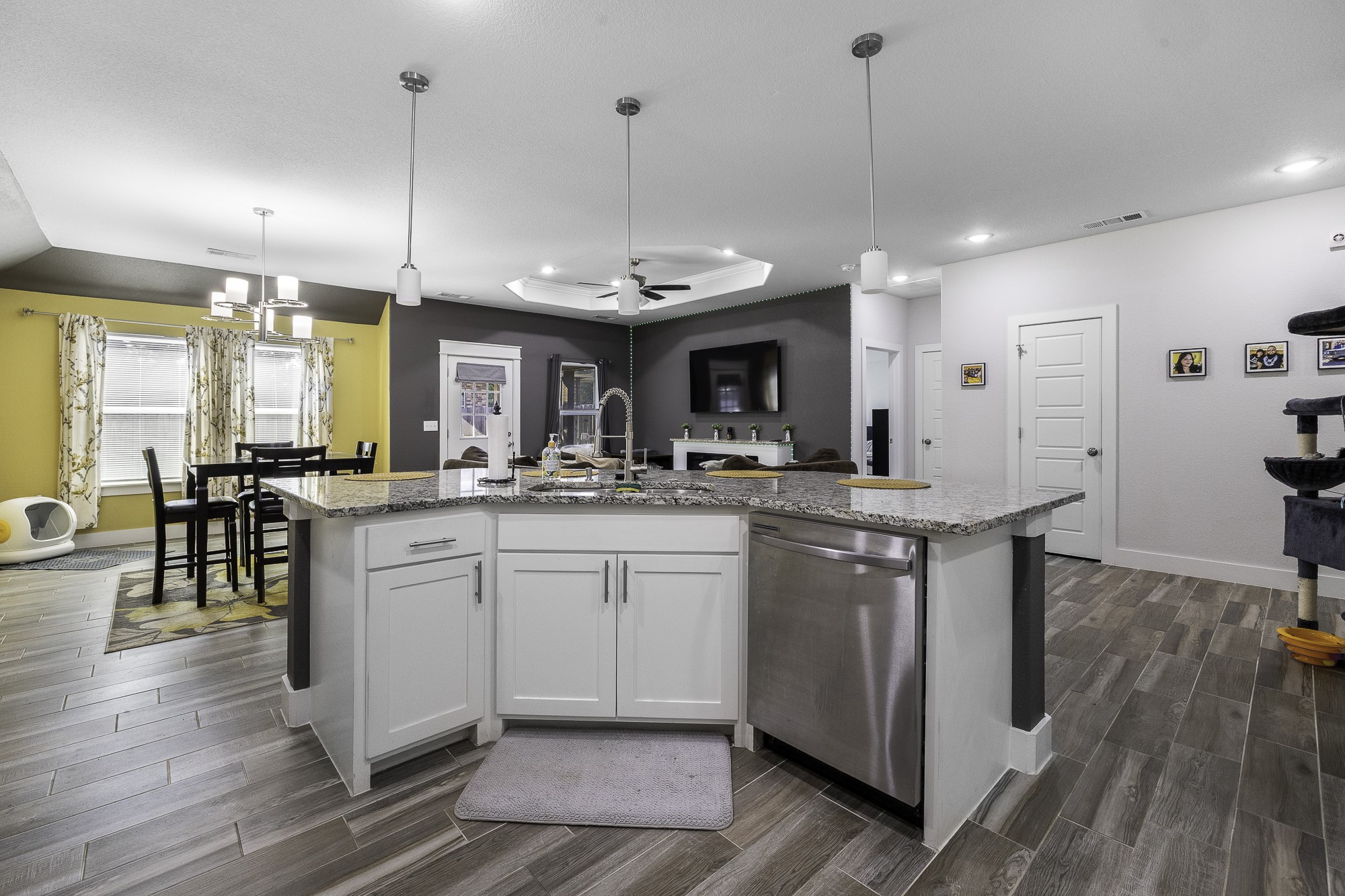 2601 Austin Drive Granbury TX 76048