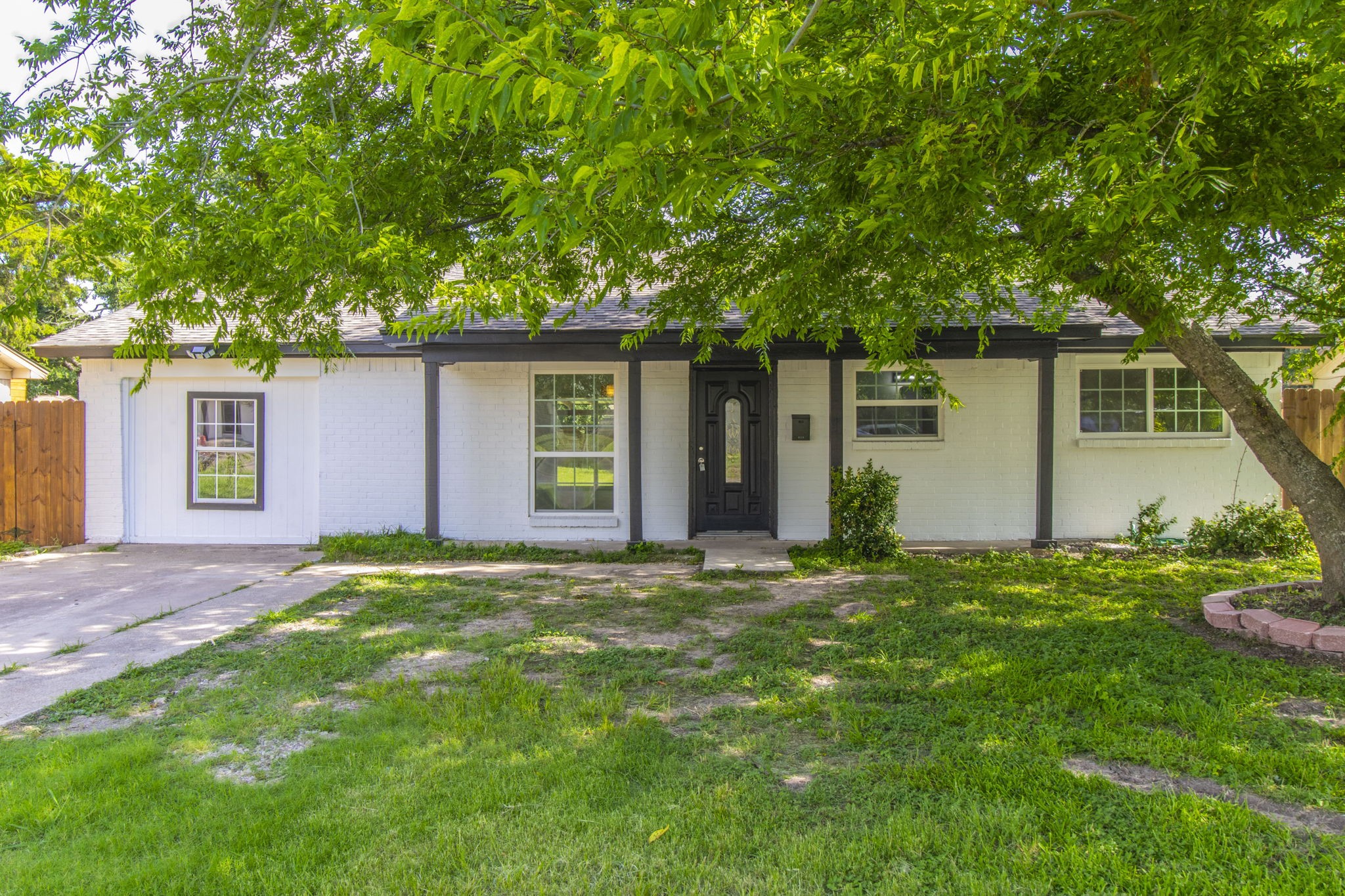 10029 Grove Oaks Boulevard Dallas TX 75217