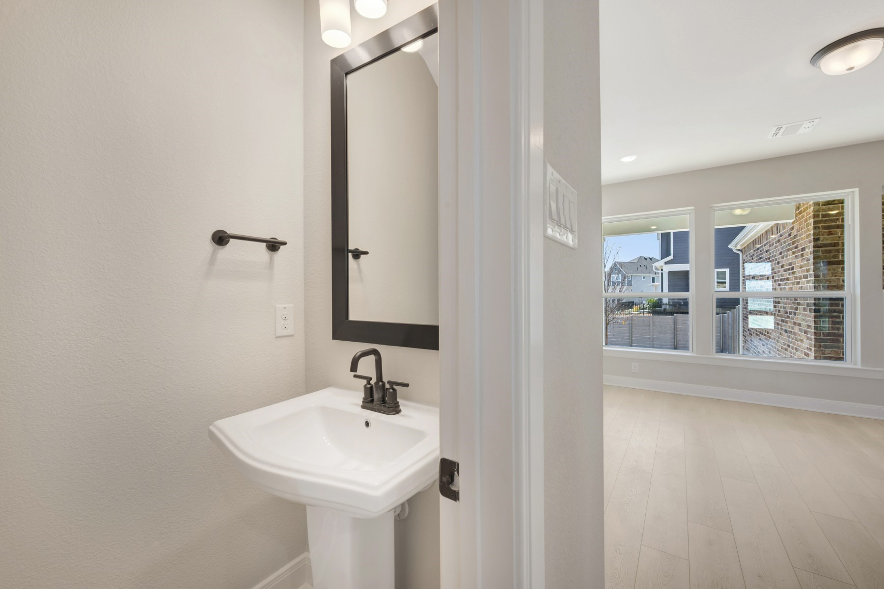 4901 Vizsla Lane Mckinney TX 75071