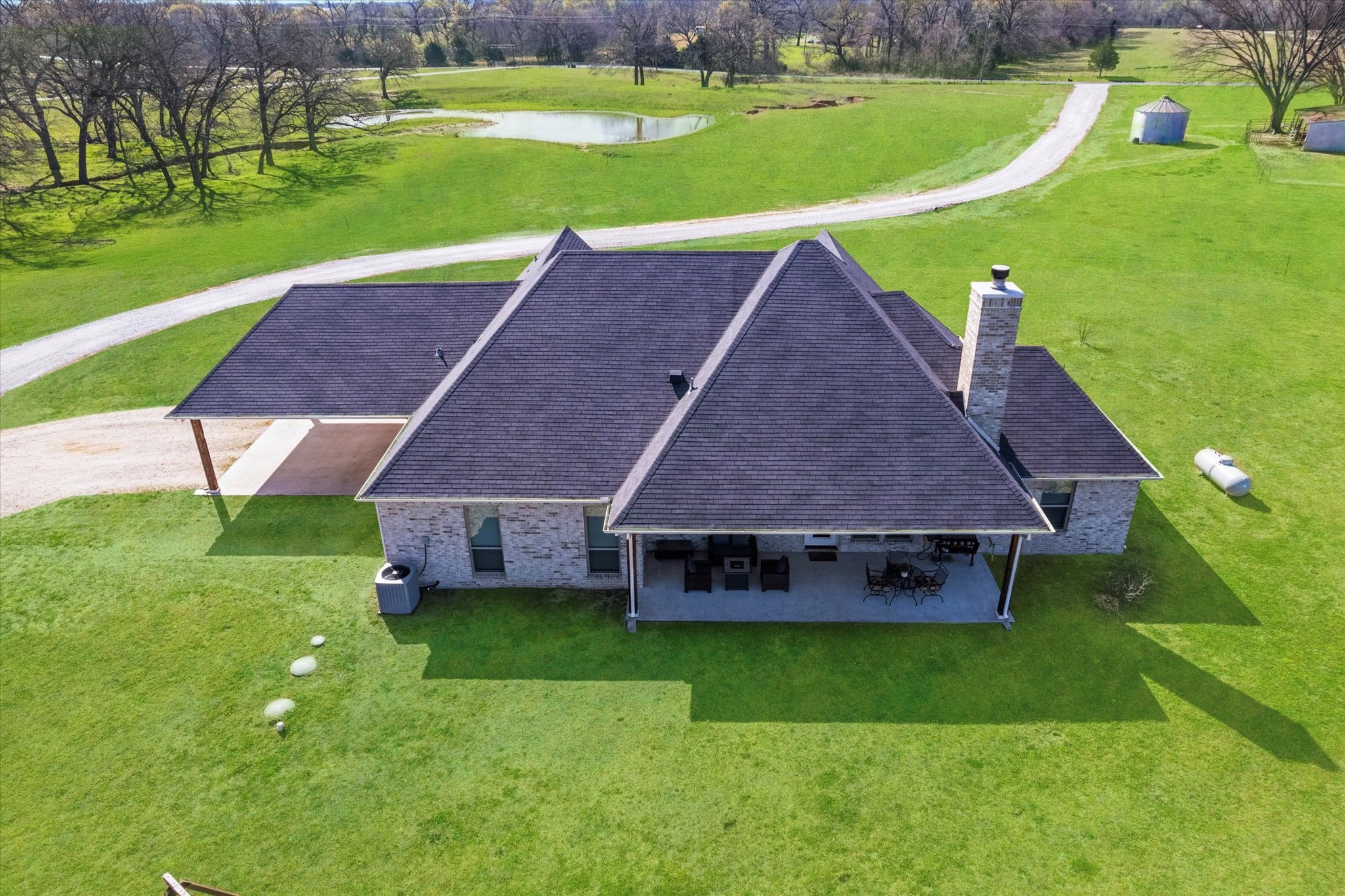 939 Graham Grove Road Collinsville TX 76233