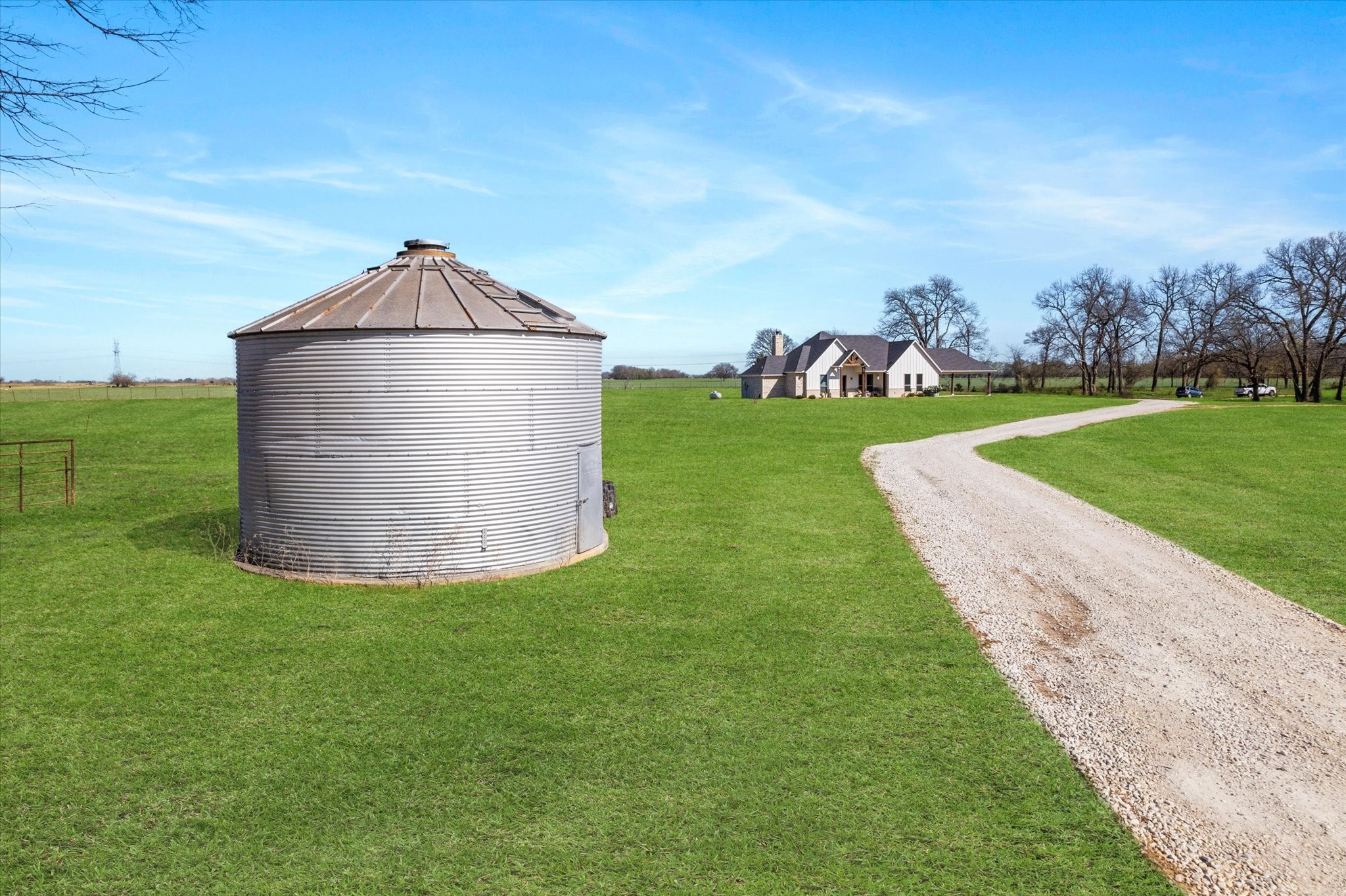 939 Graham Grove Road Collinsville TX 76233