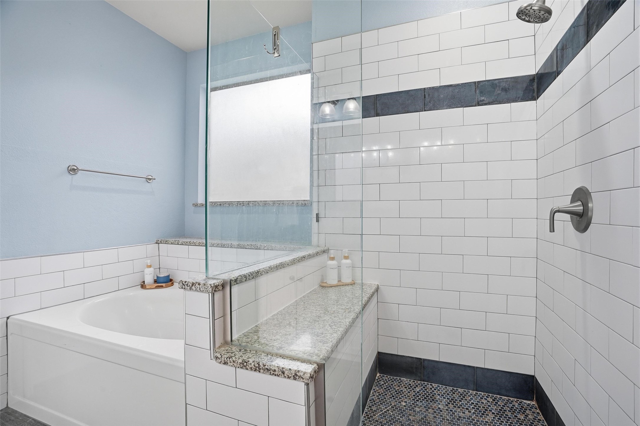 508 Lakeview Circle Burleson TX 76028