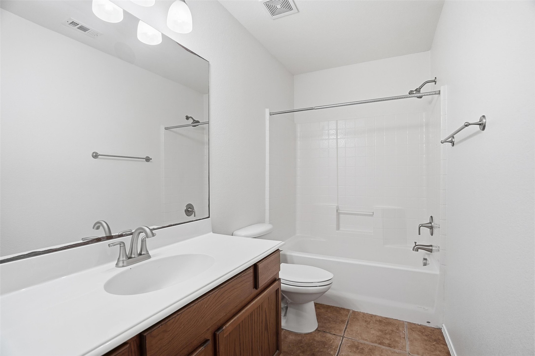508 Lakeview Circle Burleson TX 76028
