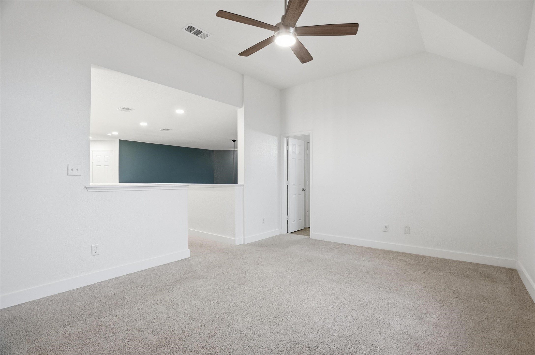 508 Lakeview Circle Burleson TX 76028