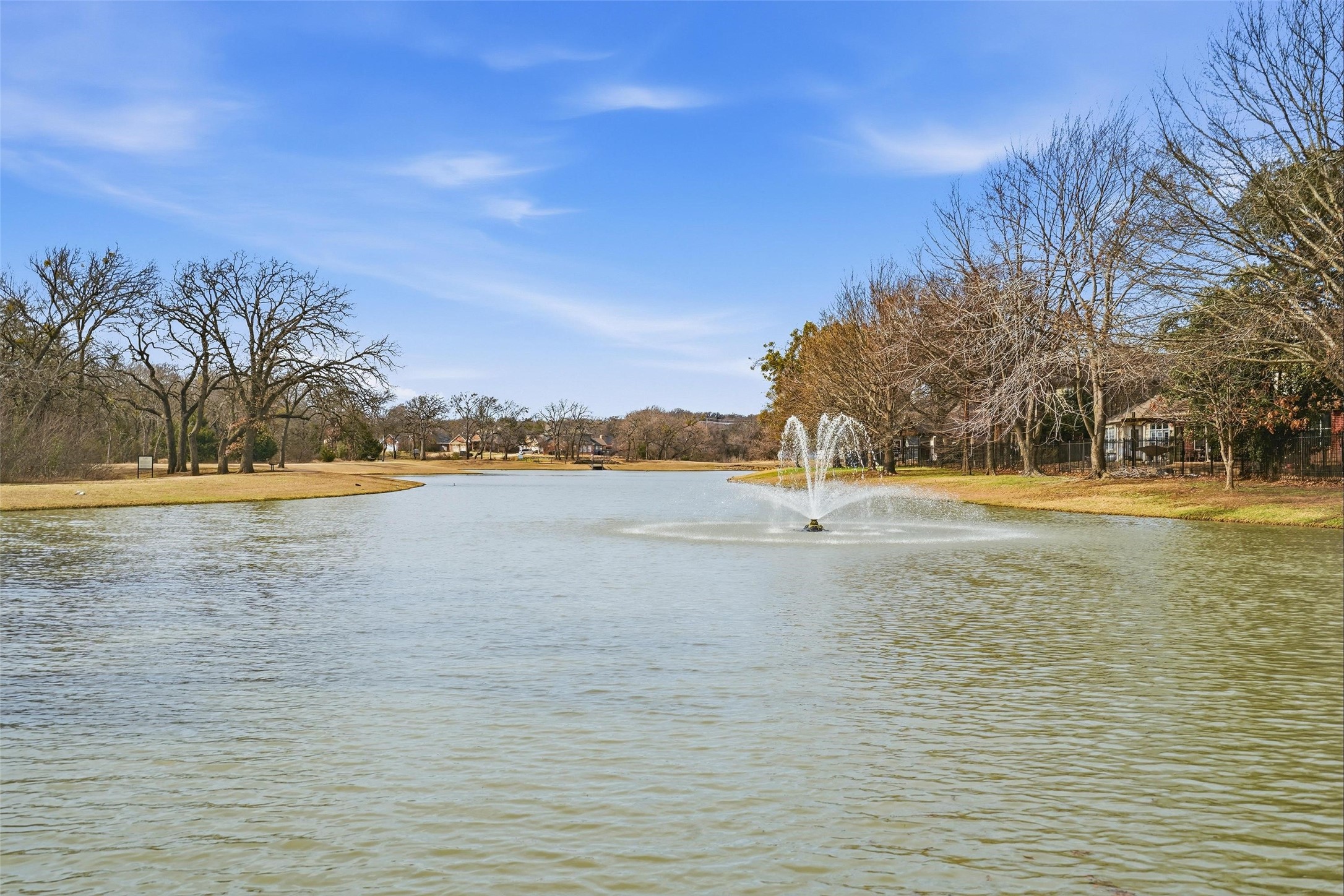 508 Lakeview Circle Burleson TX 76028