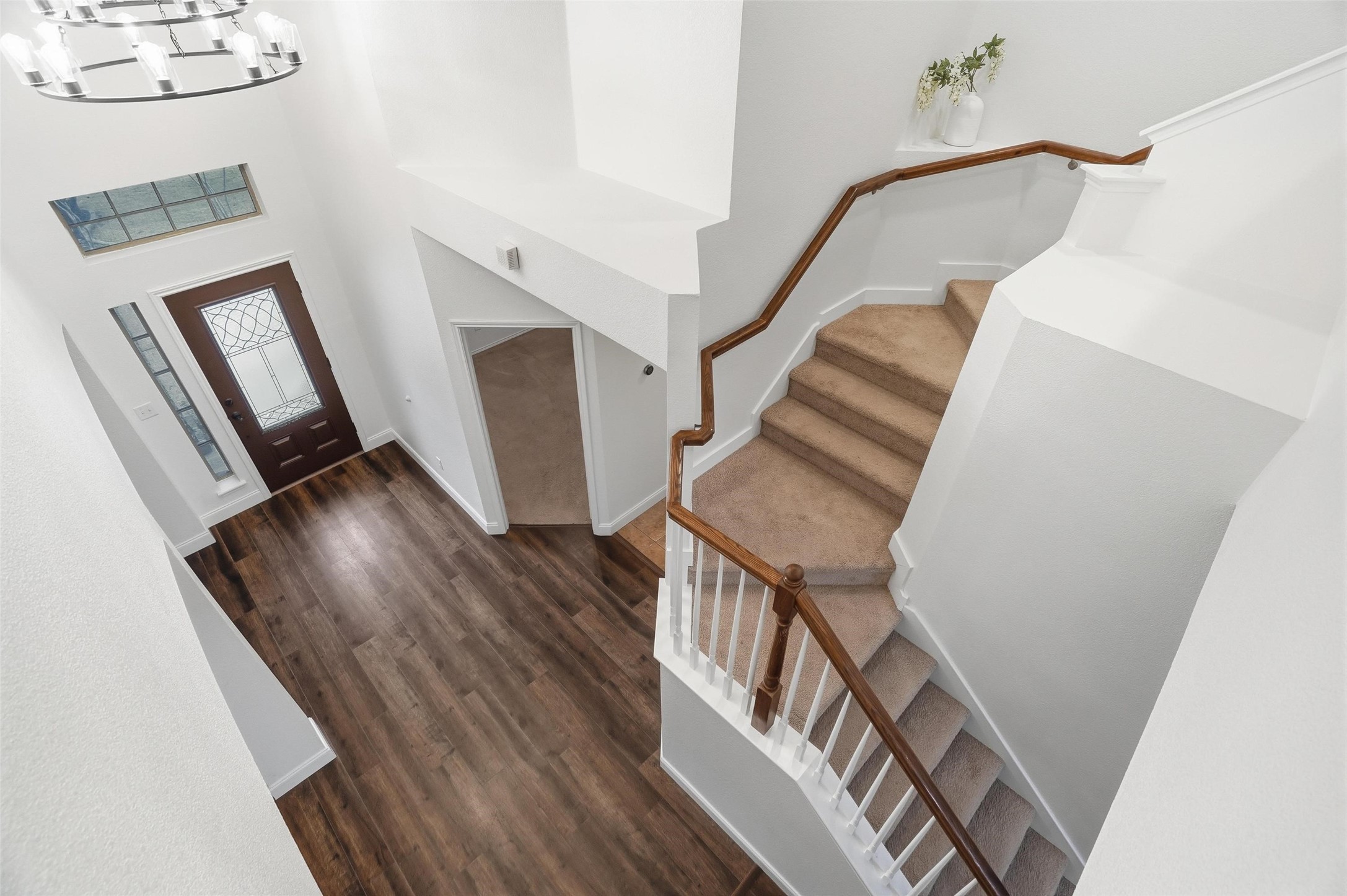 508 Lakeview Circle Burleson TX 76028