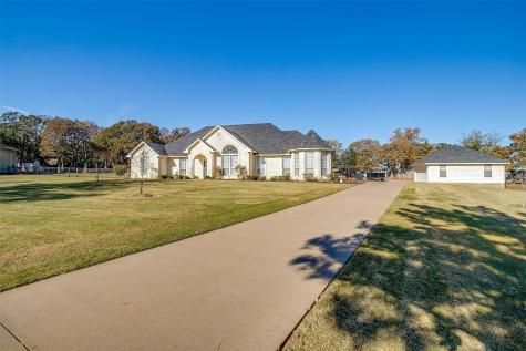 1121 Whispering Spring Court Burleson TX 76028
