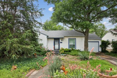 1245 San Patricio Drive Dallas TX 75218