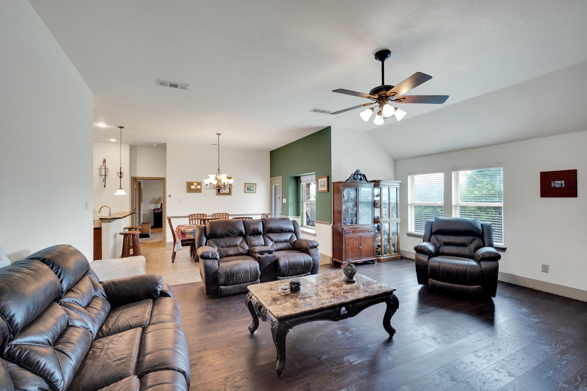 1675 Potomac Drive Burleson TX 76028