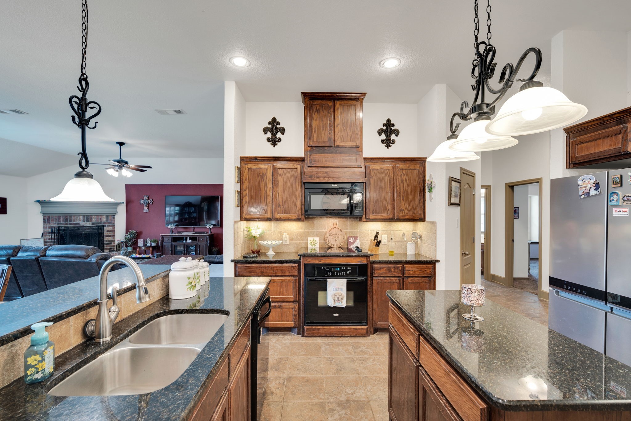1675 Potomac Drive Burleson TX 76028