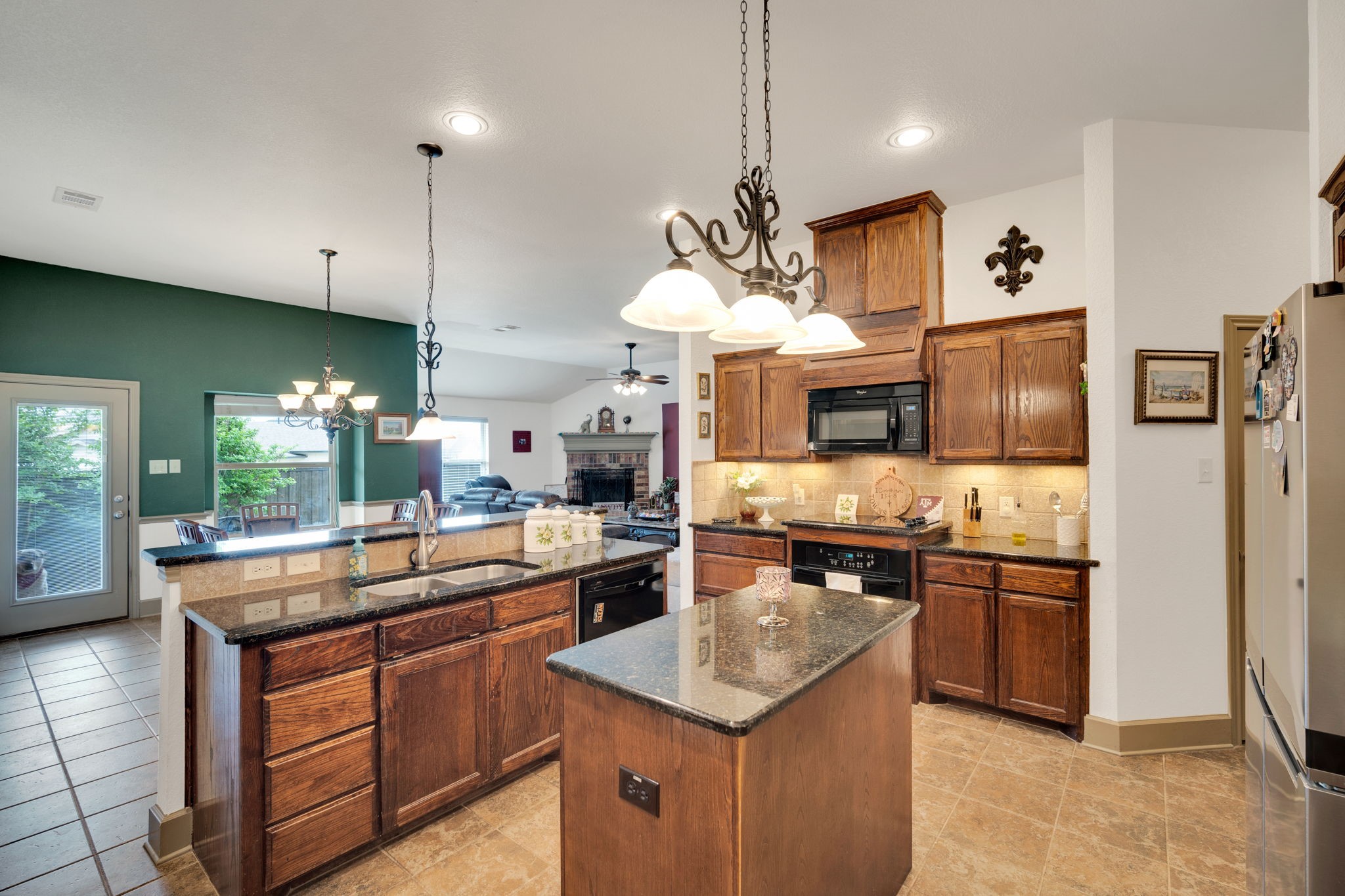 1675 Potomac Drive Burleson TX 76028