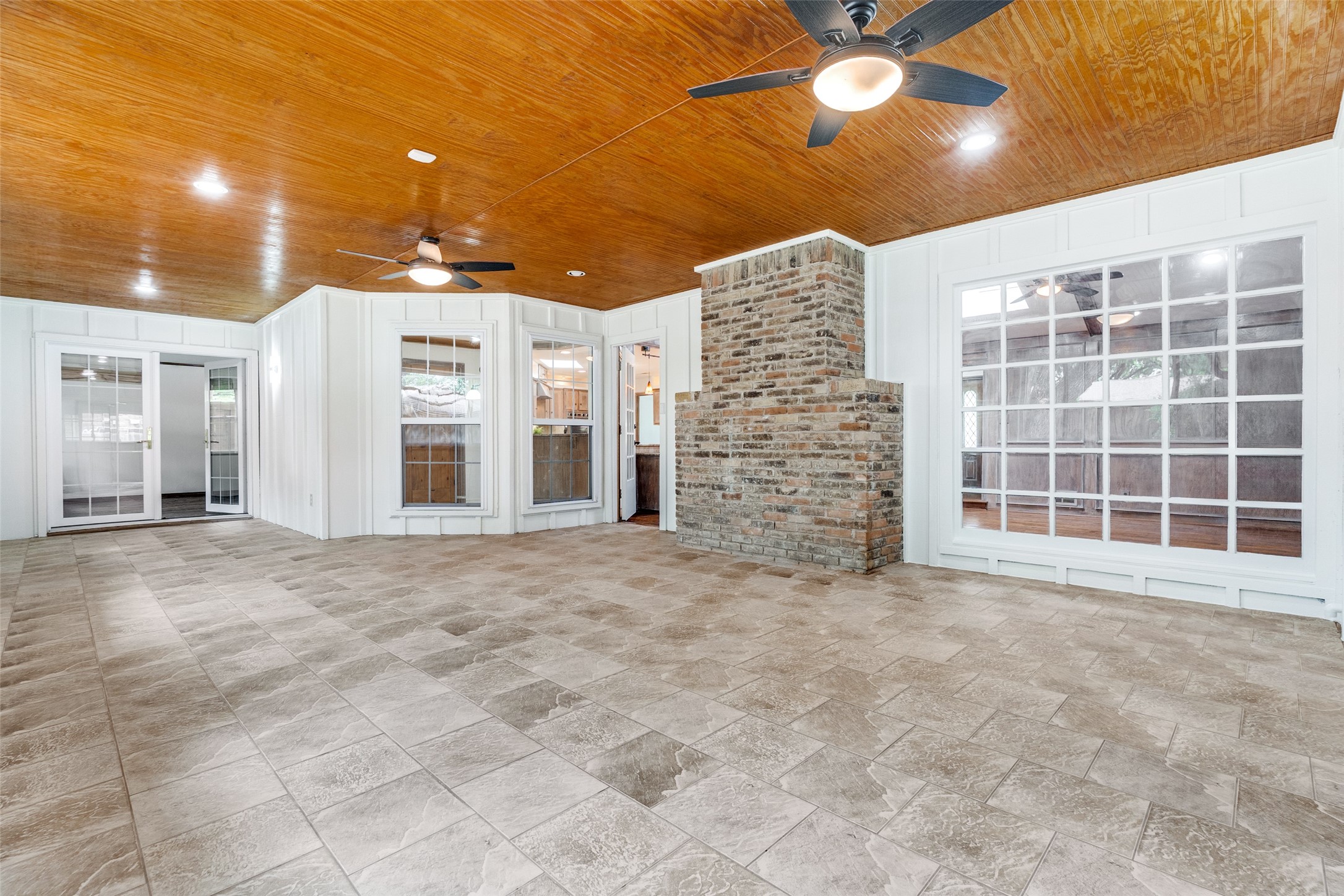 6844 Leameadow Drive Dallas TX 75248