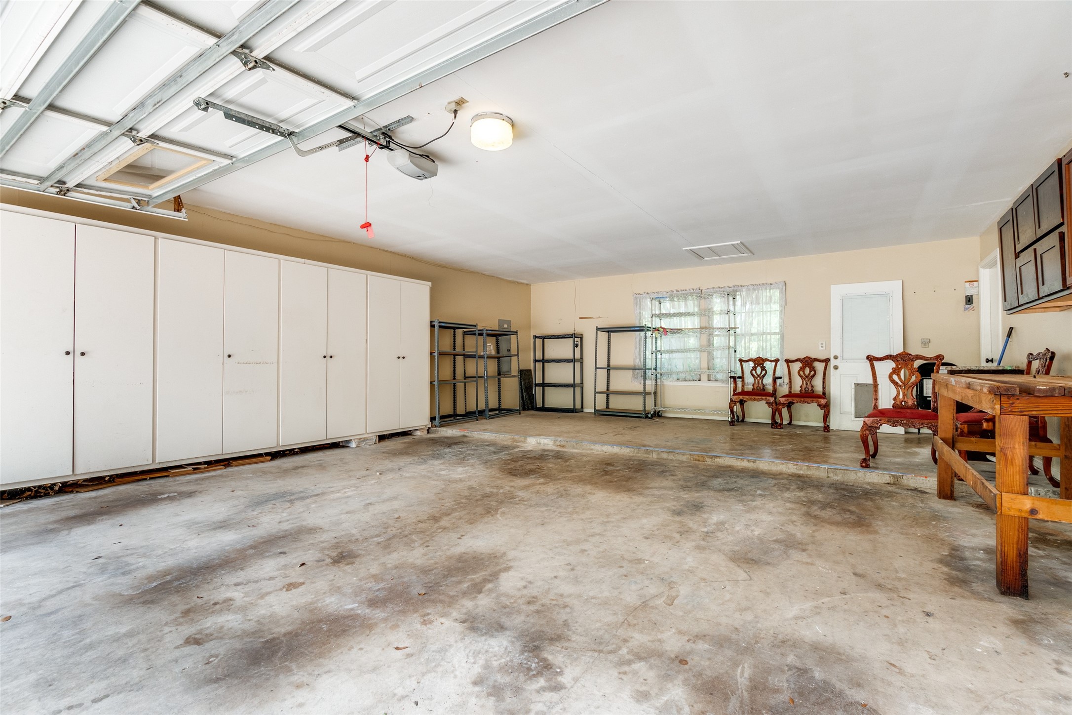 6844 Leameadow Drive Dallas TX 75248