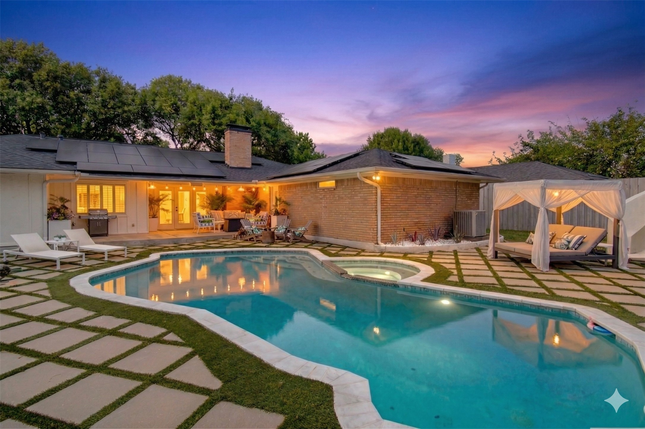 3228 Grantwood Drive Dallas TX 75229