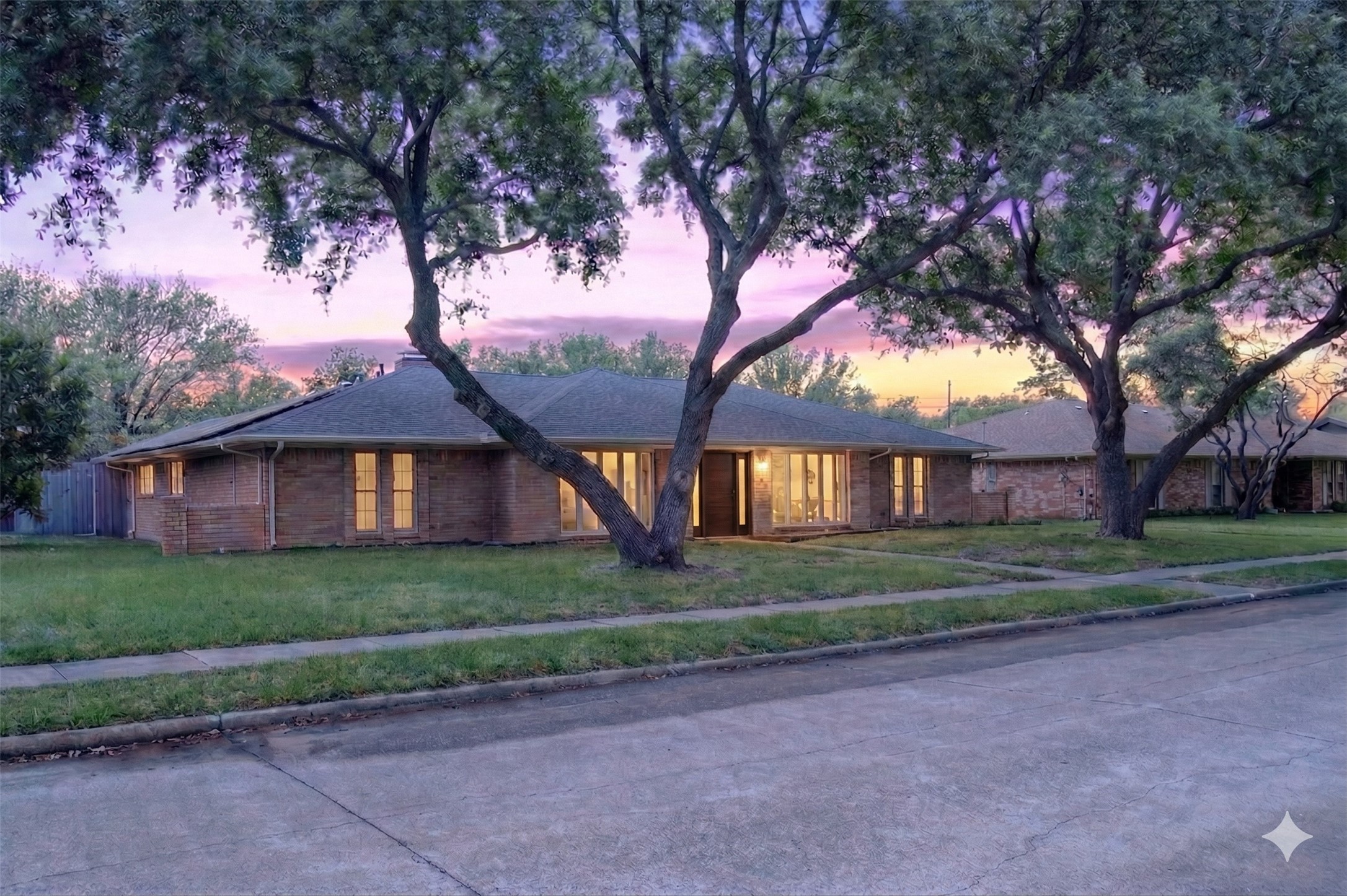 3228 Grantwood Drive Dallas TX 75229