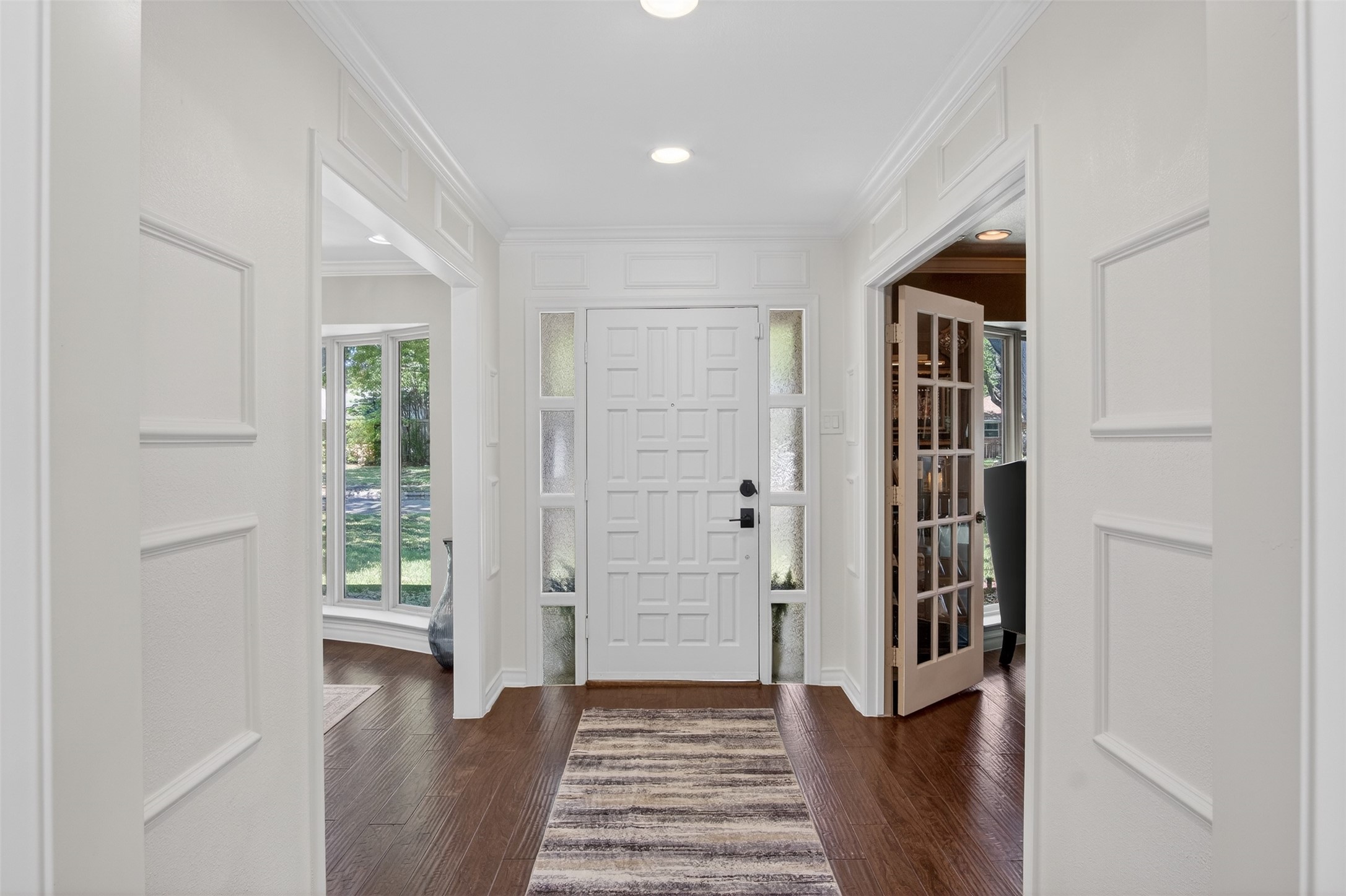 3228 Grantwood Drive Dallas TX 75229