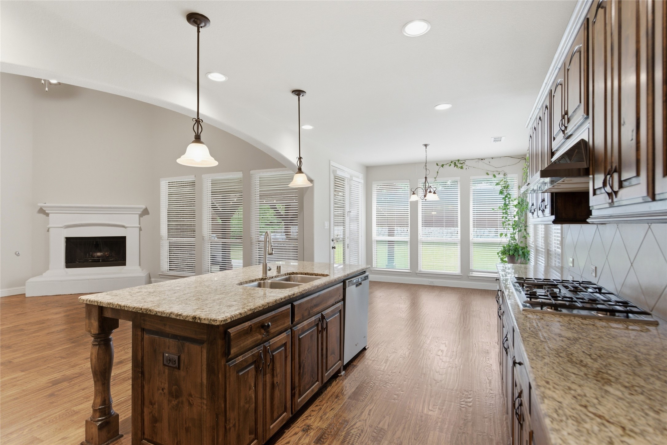 6205 Prairie Hill Lane Flower Mound TX 75028